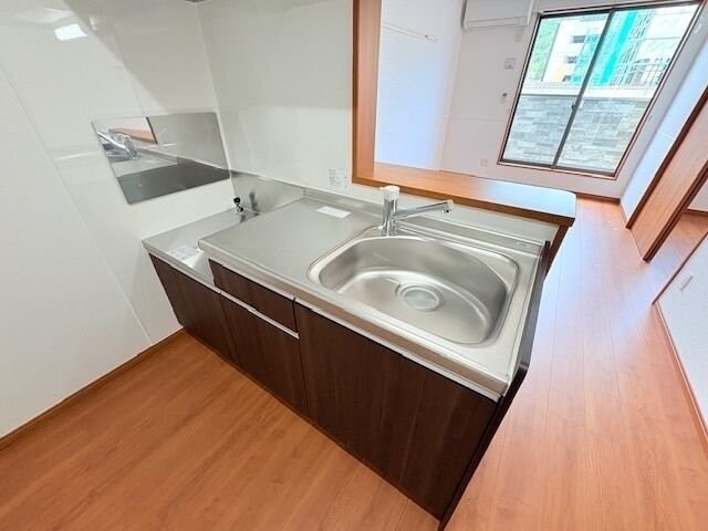 リベルテ栗生の物件内観写真