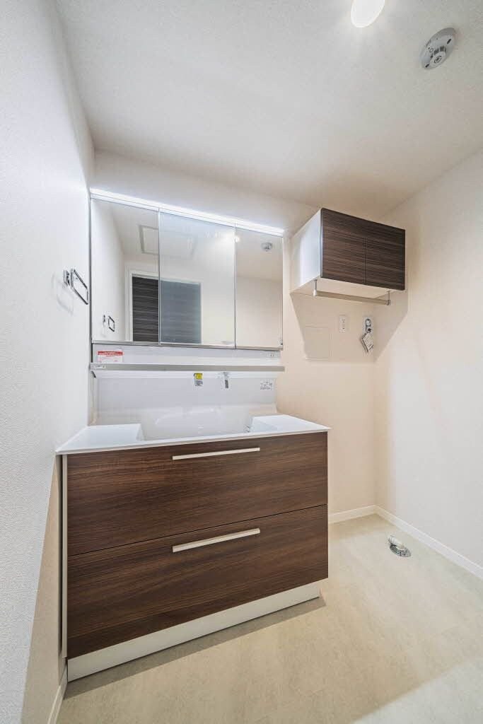 Camelot Eastの物件内観写真