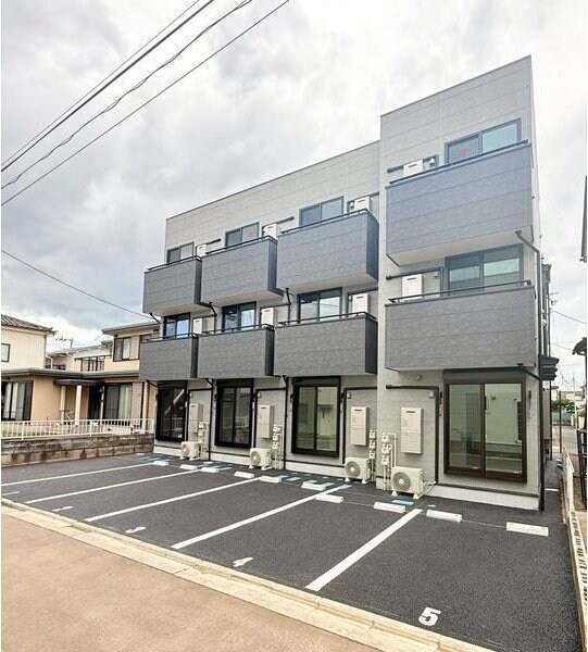 est Sendai(エストセンダイ)の物件外観写真