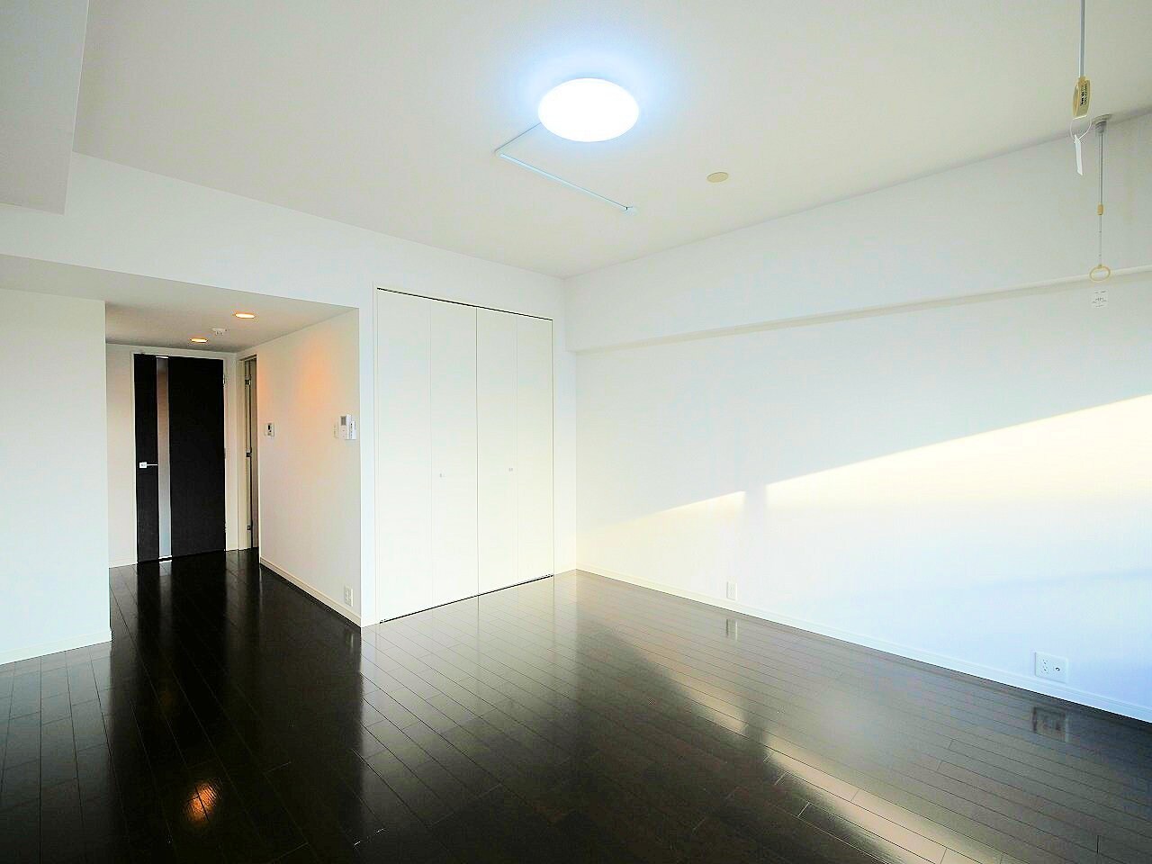 La Douceur榴ヶ岡の物件内観写真