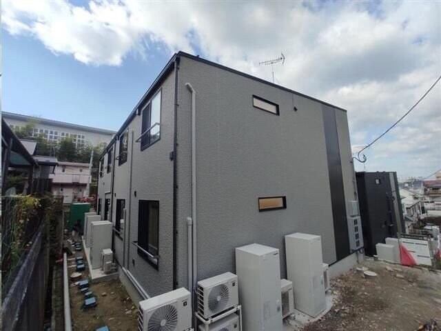 シャルム旭ケ丘イーストの物件外観写真