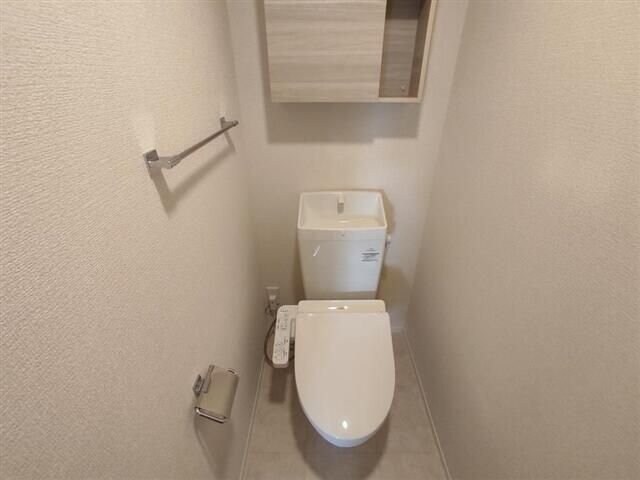 ドミール旭ケ丘駅前の物件内観写真