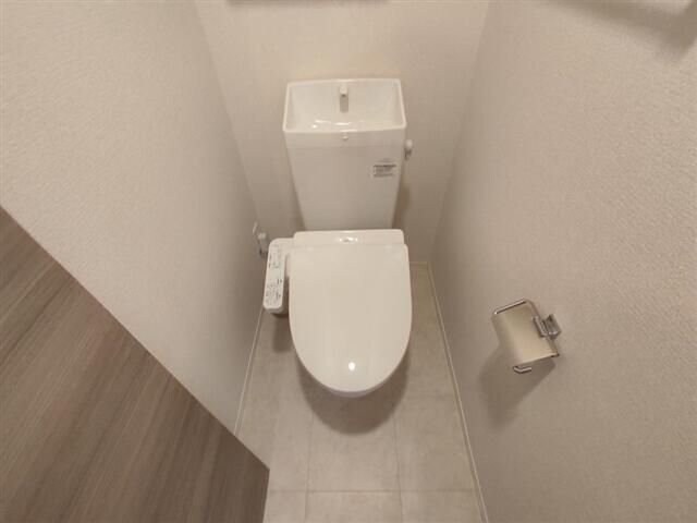 ドミール旭ケ丘駅前の物件内観写真