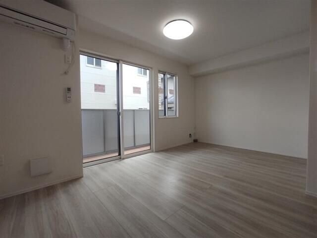 ドミール旭ケ丘駅前の物件内観写真