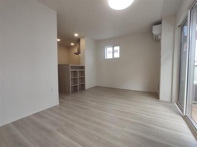 ドミール旭ケ丘駅前の物件内観写真