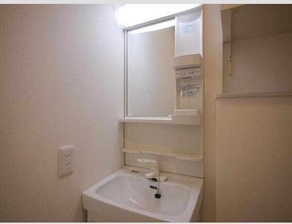 シンセーロ青葉町A棟の物件内観写真