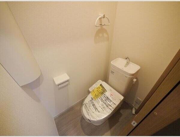 シンセーロ青葉町B棟の物件内観写真