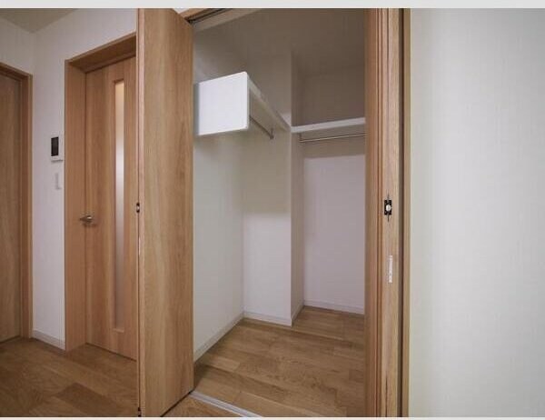 シンセーロ青葉町B棟の物件内観写真