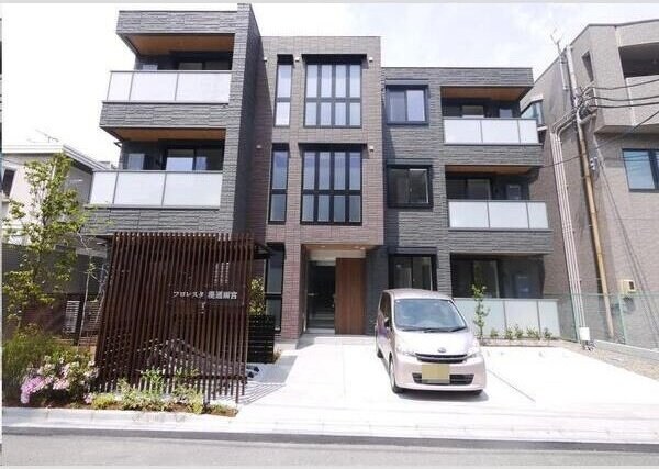 フロレスタ堤通雨宮の物件外観写真