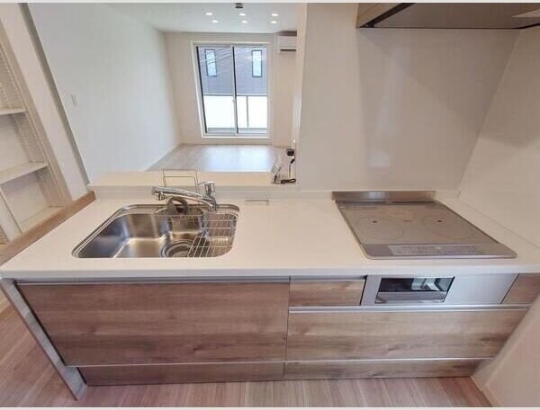 フロレスタ堤通雨宮の物件内観写真