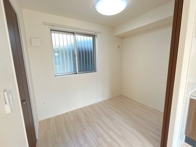 ジュルズールーの物件内観写真