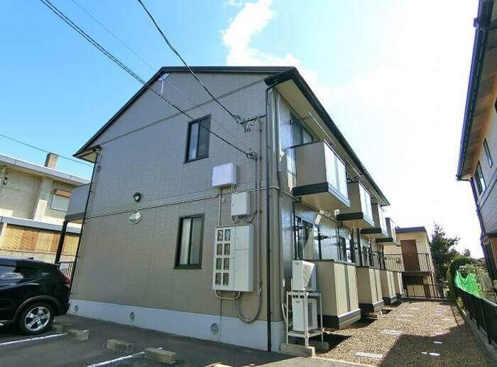 フォンテーヌ・中山の物件外観写真