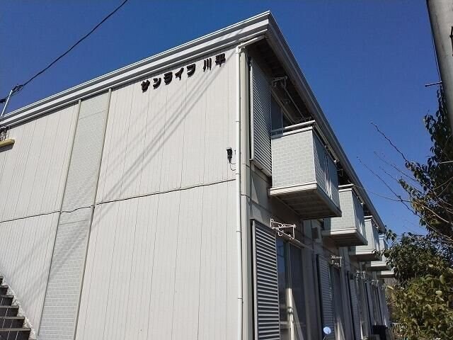 サンライフ川平の物件外観写真