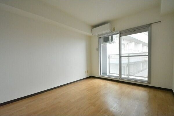 エレガンス宮町の物件内観写真