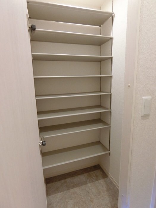 ボヌール SAの物件内観写真