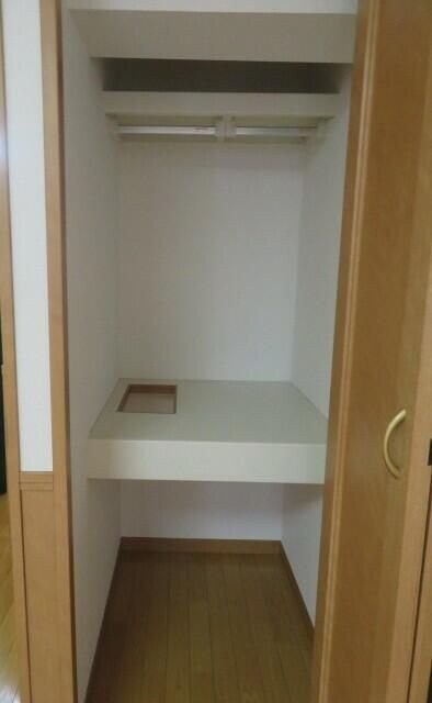 スカイヒルズ台原の物件内観写真