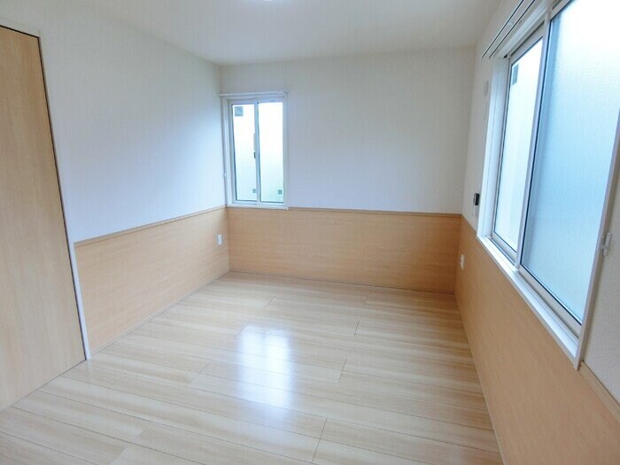 サンシャインW Iの物件内観写真
