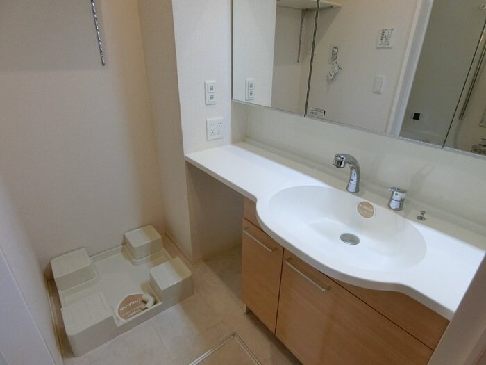 サンシャインW Iの物件内観写真