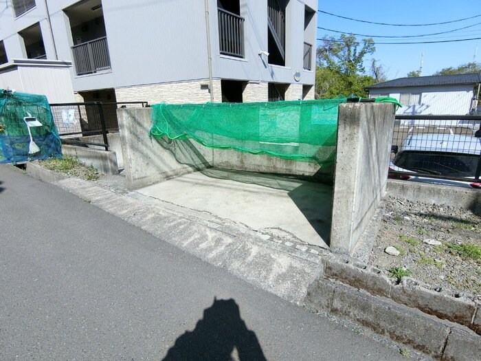 フラワータウン八木山の物件内観写真