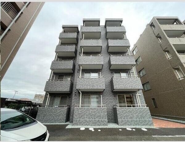 ラフィネ小鶴新田の物件内観写真