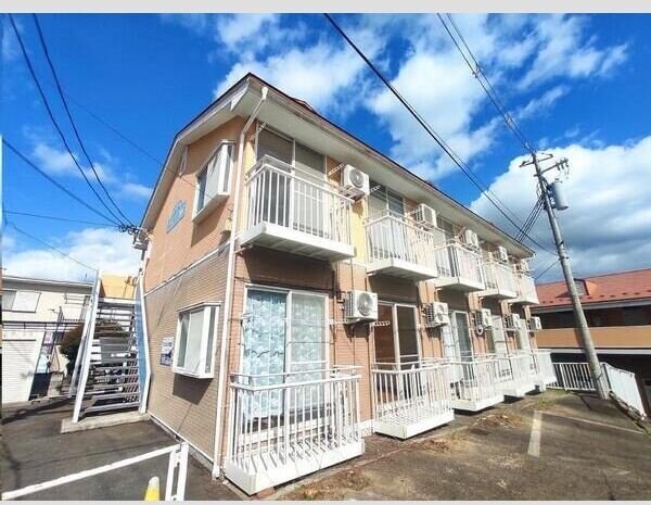 アクセスコート弐番館の物件外観写真