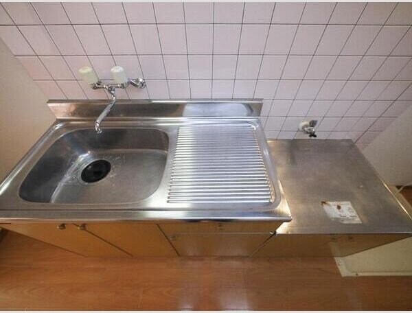 アクセスコート弐番館の物件内観写真