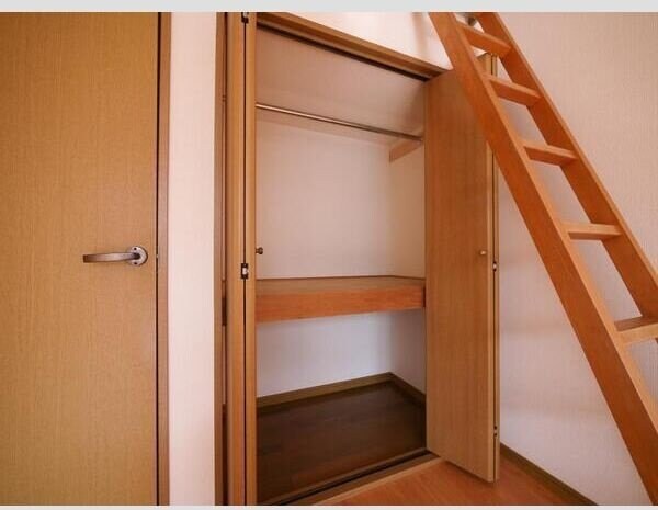 アクセスコート弐番館の物件内観写真