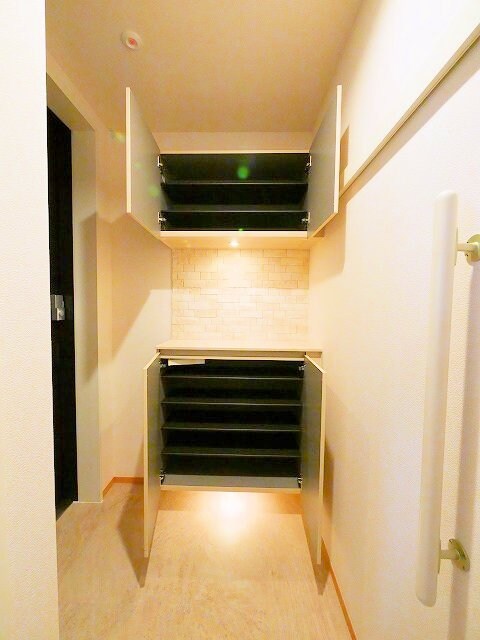 アトリエール北六番丁の物件内観写真