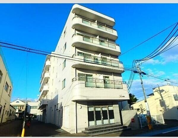 A-ONEの物件外観写真