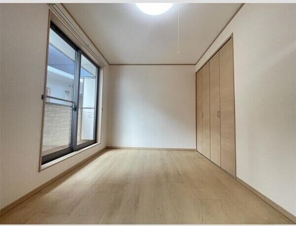 ウエストコートAの物件内観写真