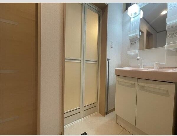 ウエストコートAの物件内観写真