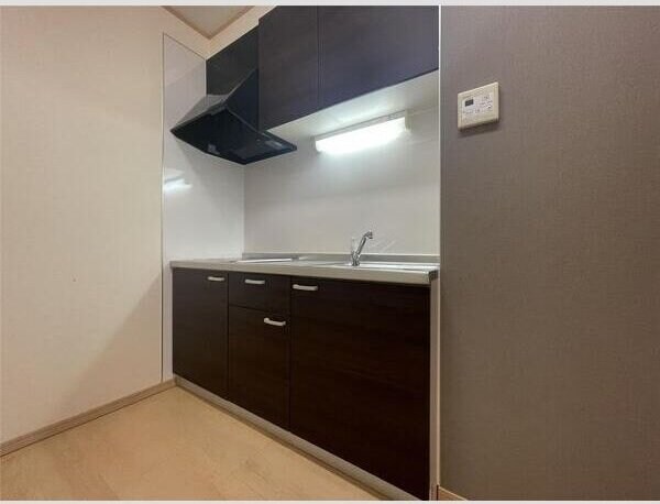 ウエストコートAの物件内観写真