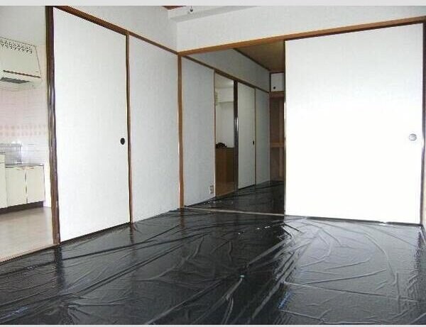 銀杏町レジデンスの物件内観写真