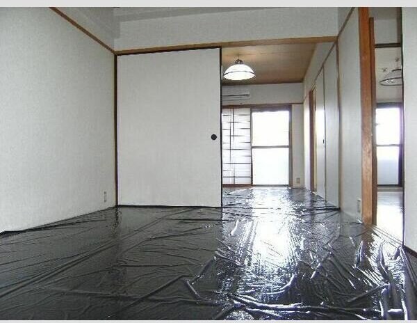 銀杏町レジデンスの物件内観写真