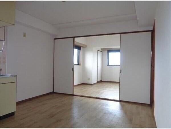 銀杏町レジデンスの物件内観写真