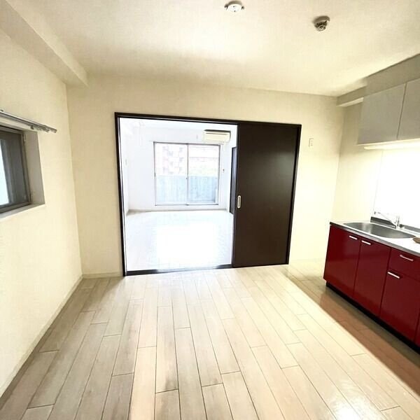 ヴィアーレ勾当台Iの物件内観写真