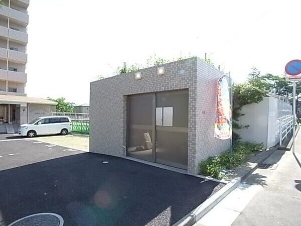 オムニバスコート東照宮東館の物件内観写真