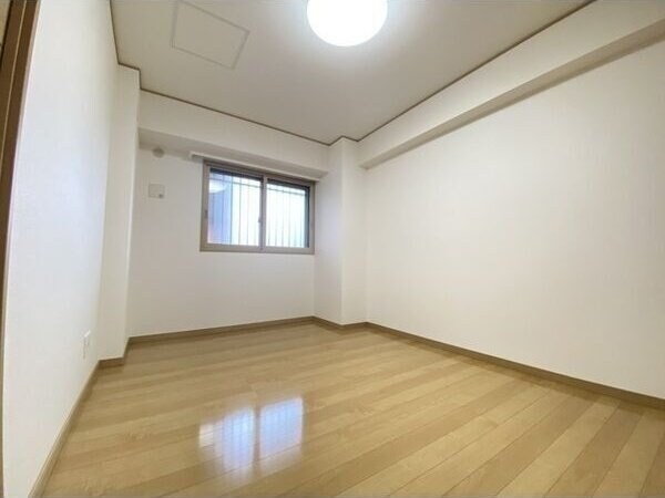 オムニバスコート東照宮東館の物件内観写真