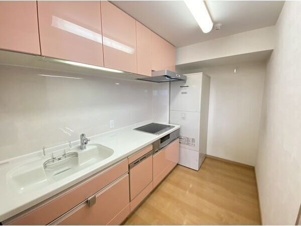 オムニバスコート東照宮東館の物件内観写真