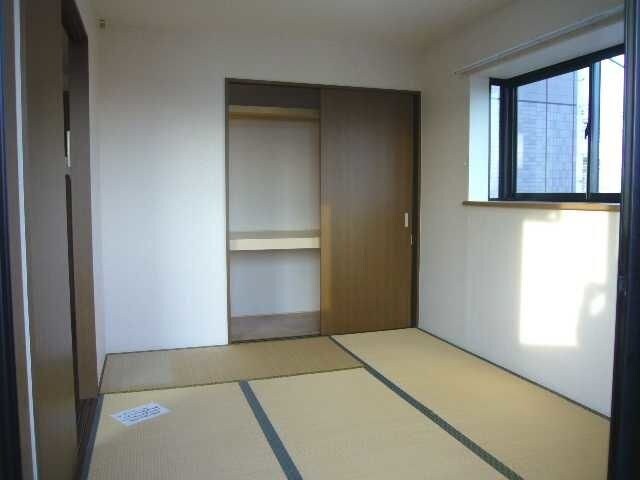 コンフォース荒井の物件内観写真