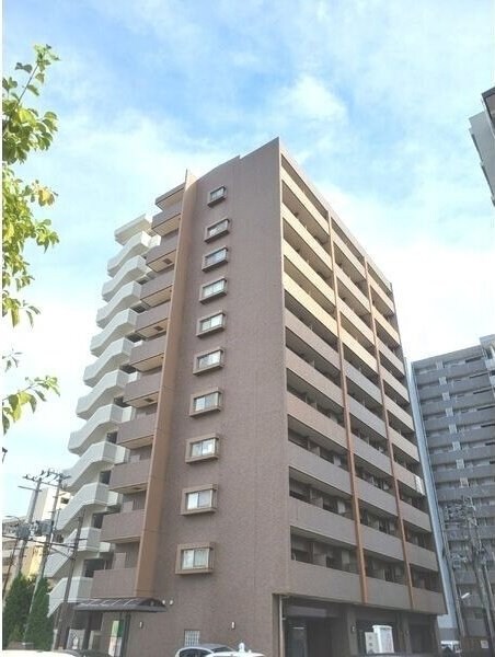 ピュアナ弓ノ町の物件外観写真