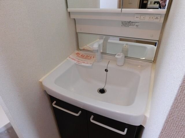 プリムヴェール Iの物件内観写真