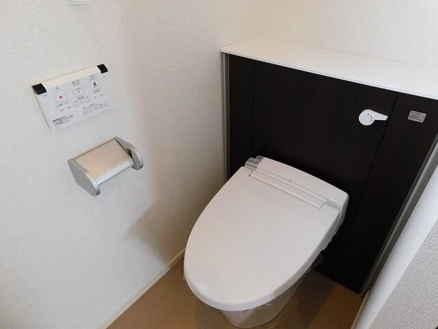 プリムヴェール Iの物件内観写真