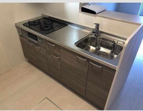 Adonis三百人町の物件内観写真