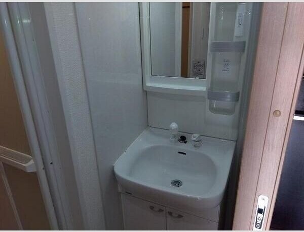 リバブルハイツVの物件内観写真