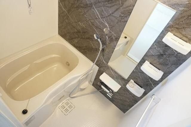 クレイン・ヒル Aの物件内観写真