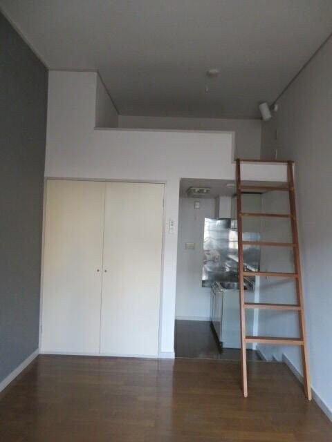 パレットルーム松が丘の物件内観写真