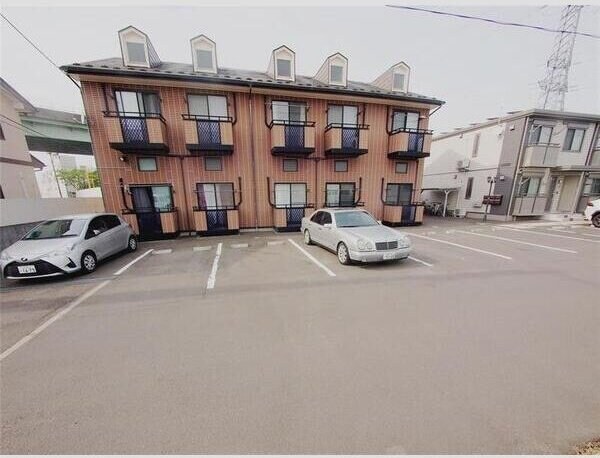 ヴァルーンレイム21の物件内観写真