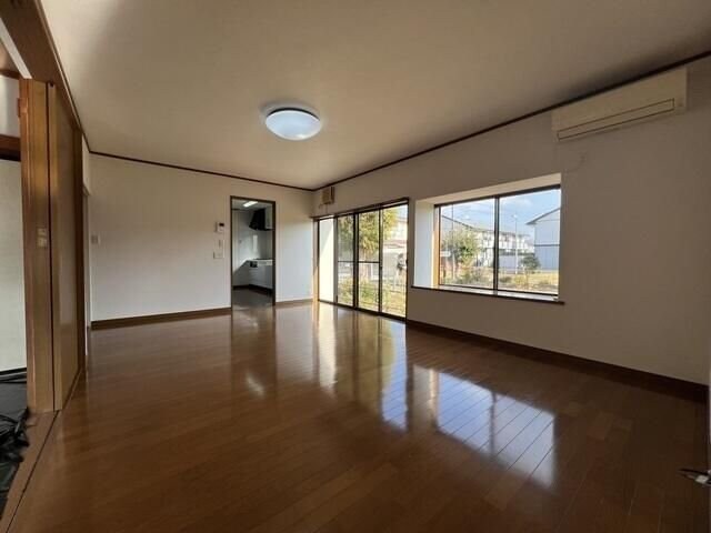 沖野今野貸家の物件内観写真