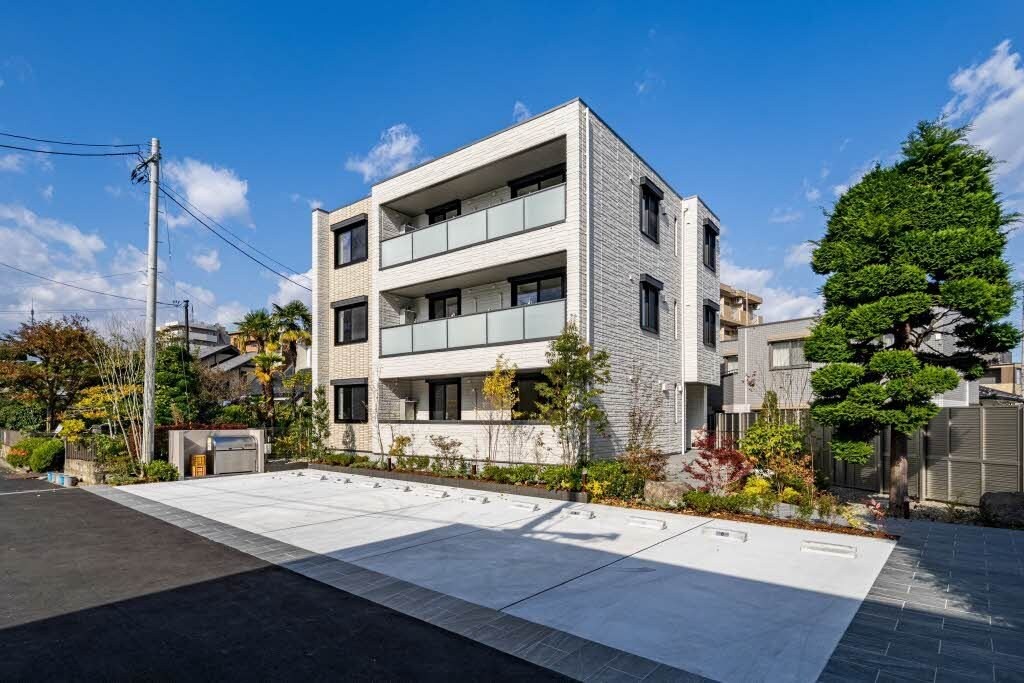 Calmier河原町の物件外観写真